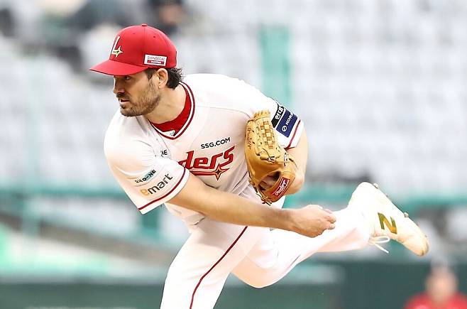 ▲ 2년 차를 맞이해 한 단계 업그레이드된 기량을 과시하고 있는 드류 앤더슨 ⓒSSG랜더스