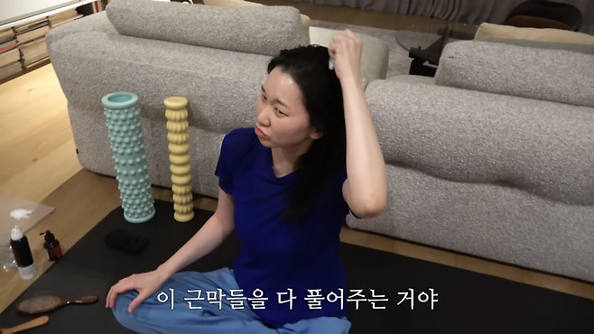 유튜브 〈윤주르 YOONJOUR 장윤주〉