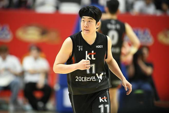 [서울=뉴시스] 프로농구 수원 KT의 이현석. (사진=수원 KT 제공) *재판매 및 DB 금지