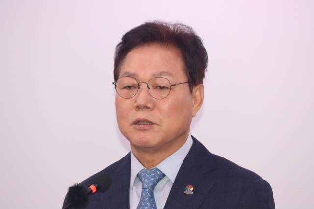 ▲박완수 경남도지사가 경남도청 프레스센터에서 기자회견을 하고 있다. ⓒ프레시안(조민규)