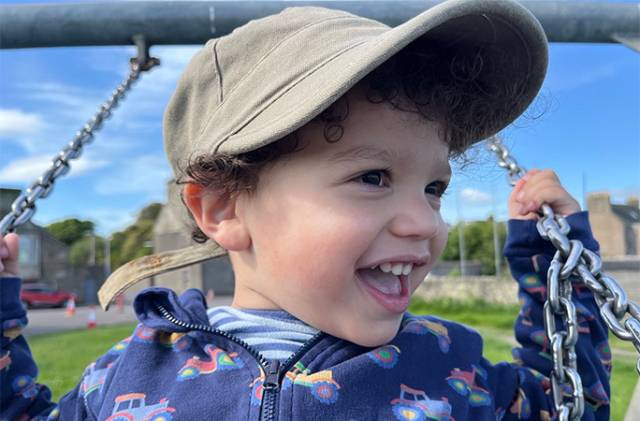 기네스월드레코드는 23일(현지시간) 영국 출생의 조셉 해리스-버틸(3·사진)을 최연소 남성 멘사 회원으로 인증했다. 기네스월드레코드