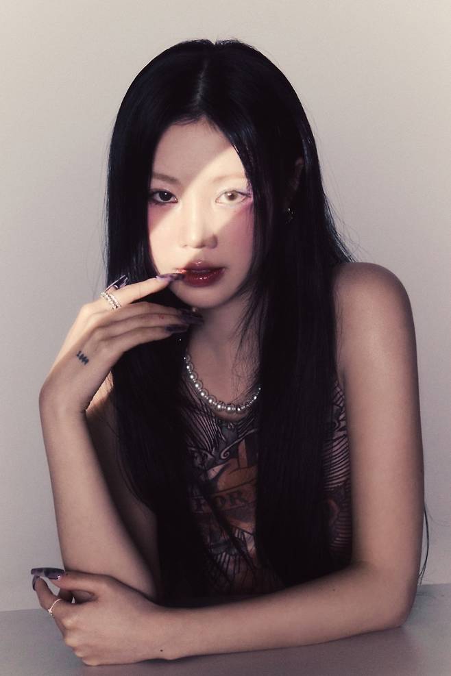 수진, 8월 컴백