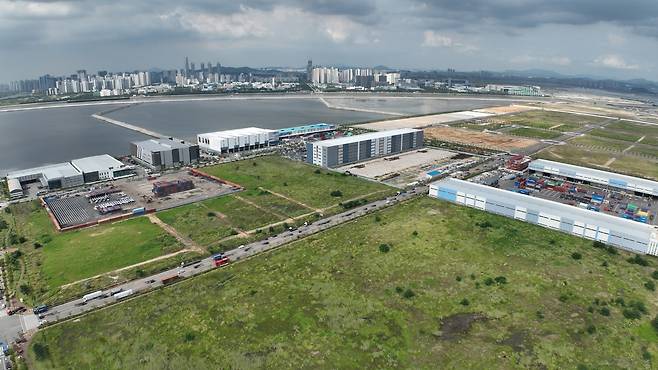 신항 배후단지 전경 [연합뉴스 자료사진]