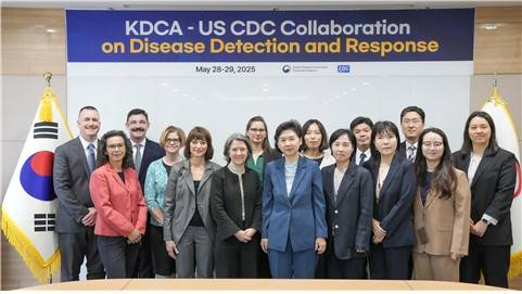 질병청 방문한 미국 질병예방통제센터 관계자들 [질병관리청 제공]