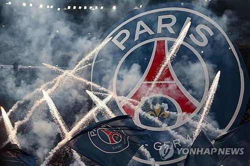 PSG 깃발 [AFP 연합뉴스 자료사진. 재판매 및 DB 금지]