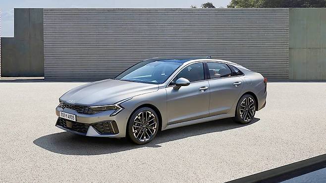 기아 K5 하이브리드