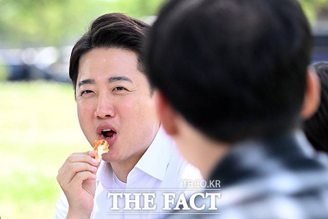 이준석 개혁신당 대통령 후보가 자신에 대한 국회의원 징계안이 발의된 것에 "이재명 유신독재 출발을 알리는 서곡"이라고 밝히자 더불어민주당은 "거짓 선동을 멈추라"고 직격했다. /남용희 기자