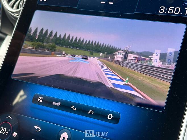 AMG GT 55 4MATIC+의 AMG 트랙 페이스 앱