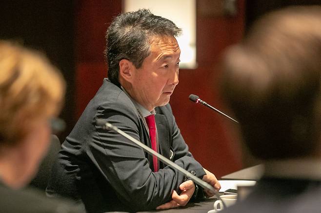 빅터 차 국제전략문제연구소(CSIS) 한국석좌가 20일 서울 중구 신라호텔에서 열린 아시안리더십컨퍼런스(ALC) 채텀하우스 세션에서 발언을 하고 있다. /장련성 기자