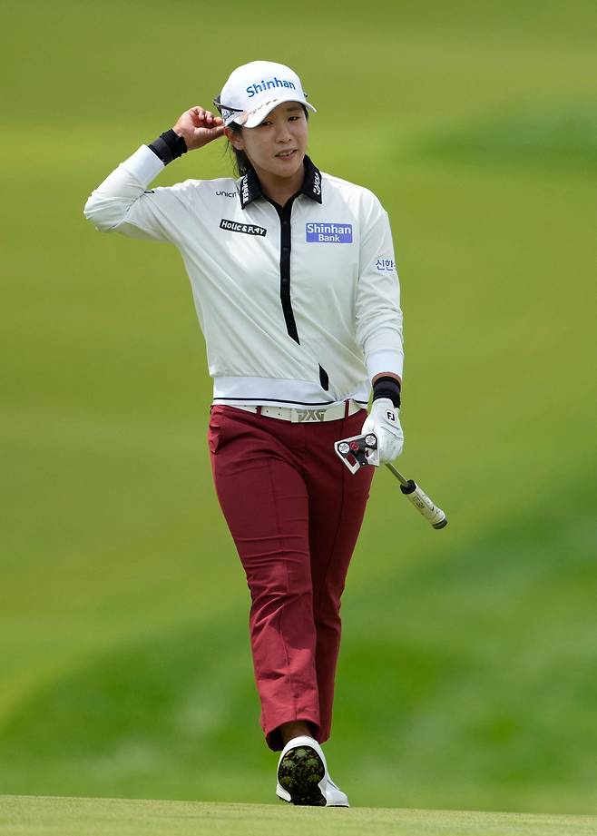 US여자오픈 1라운드가 열린 30일 임진희가 미국 위스콘신주 에린 힐스 18번홀 그린 위를 걷고 있다./AFP 연합뉴스