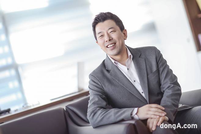 서울 성북·구로 ‘우리아이들병원’ 의 정성관 재단이사장. 최재호 기자 cjh1225@donga.com