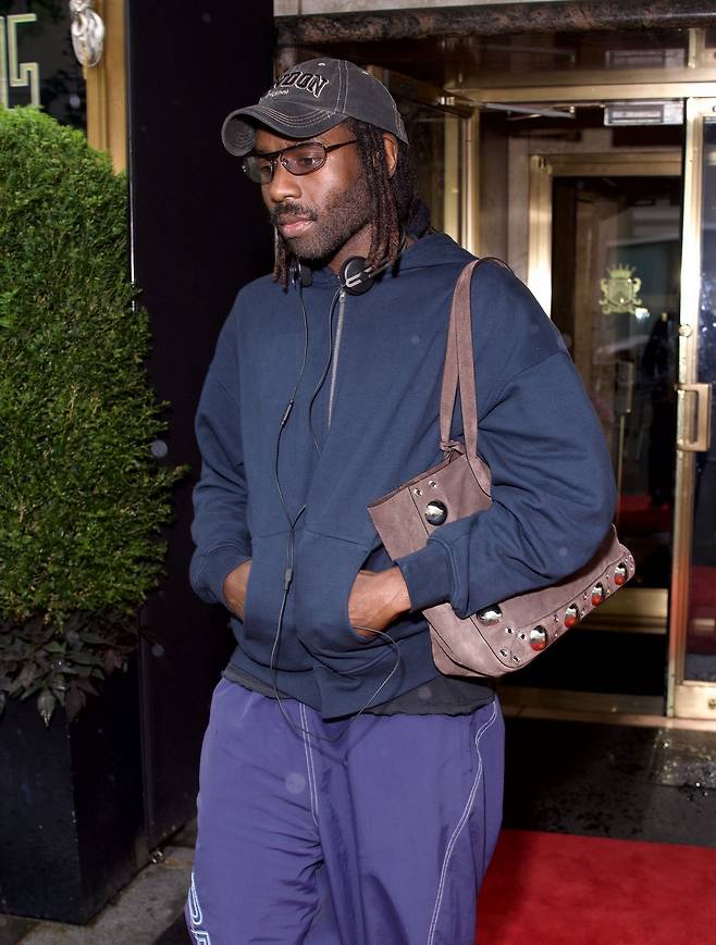 데브 하인스 (Dev Hynes)