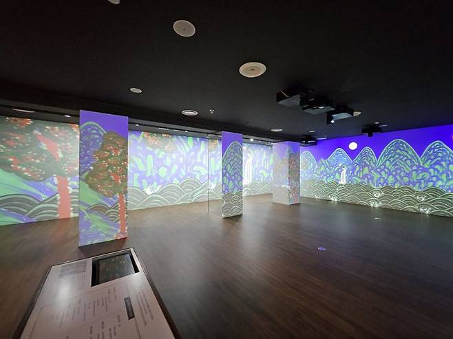 후지필름 프로젝터를 활용한 덕수궁 돈덕전 미디어아트. 후지필름코리아 제공