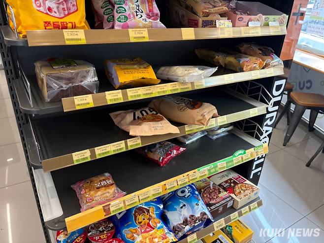 서울 한 편의점 빵 매대 모습. 이다빈 기자