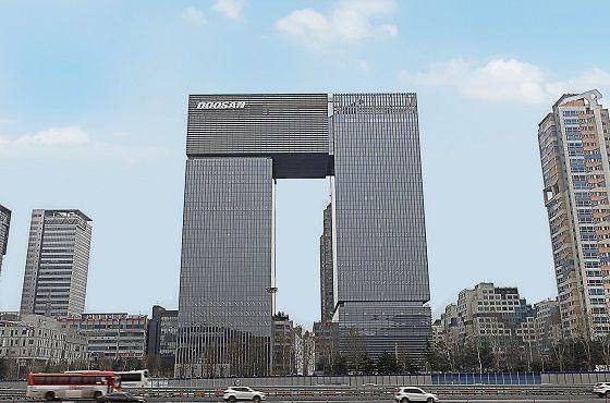 경기 성남시 분당구 두산타워 전경. 사진 제공=두산