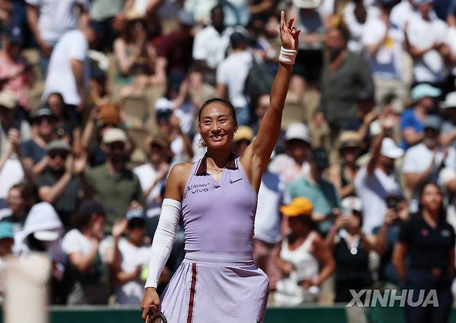 16강 진출 후 기뻐하는 정친원 [신화=연합뉴스]