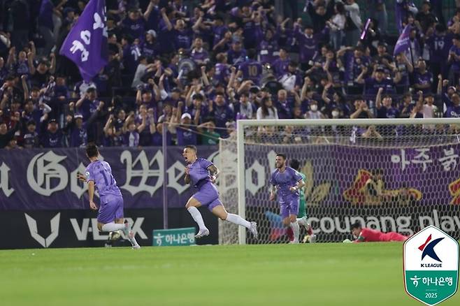 31일 대전과 경기에서 동점골을 넣은 안양의 마테우스