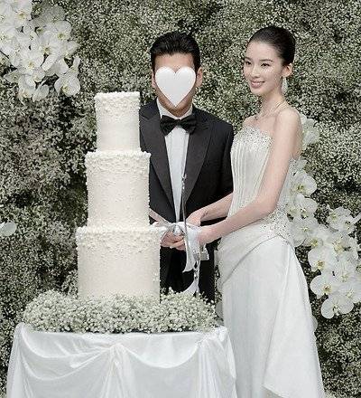 모델 아이린이 결혼식에서 입은 드레스