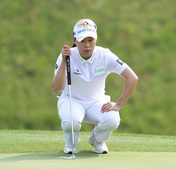 2025년 한국여자프로골프(KLPGA) 투어 Sh수협은행 MBN 여자오픈에 출전한 정윤지 프로가 1라운드에서 경기하는 모습이다. 사진제공=KLPGA