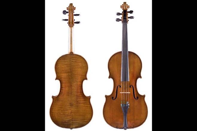 지난 4월 현악기 역사상 최고가인 3000만 달러에 거래된 1690년산 스트라디바리우스 토스카나 메디치 콘트랄토 비올라.         미국 의회도서관