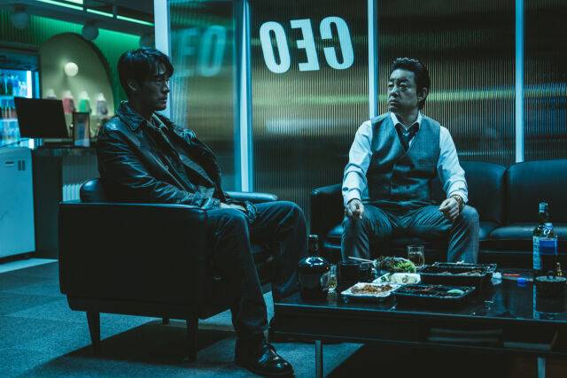 넷플릭스 시리즈 '광장'