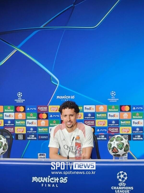 ▲ 파리 생제르맹 중앙 수비수 마르퀴뇨스.