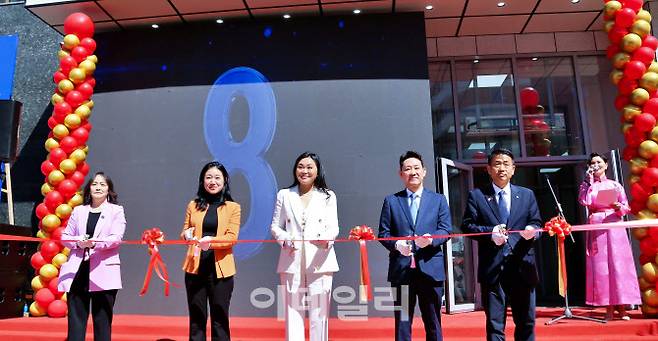 (왼쪽부터) 벌러르마 몽골 문화스포츠관광청년부  관광정책국장, 이혜림 문화체육관광부 국제관광과장, 노밍 몽골 문화스포츠관광청년부 장관, 정창욱 한국관광공사 마이스실장, 김일중 한국관광공사 울란바토르지사장 (사진=문화체육관광부)