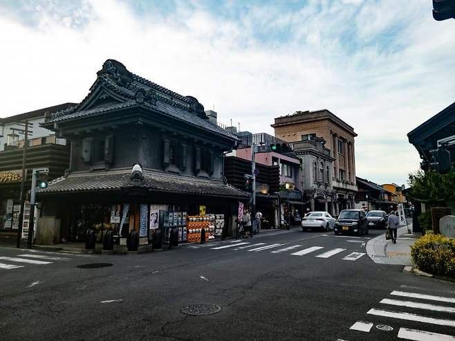 7fed8272b5876af151ee81e743807273f20a374b199fc106461344f7f316585f