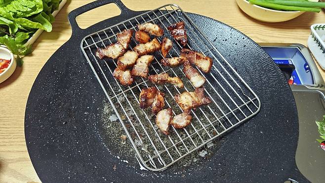 20250531_220549.jpg 저녁 통삼겹 굽고 그 기름에 파전