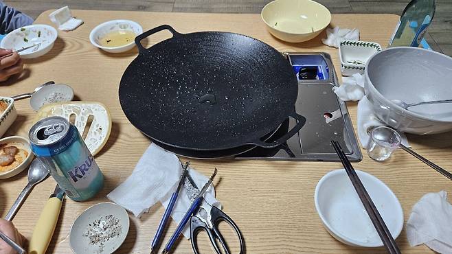 20250531_230430.jpg 저녁 통삼겹 굽고 그 기름에 파전