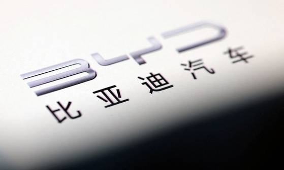 중국 완성차업체 비야디의 로고. 연합뉴스