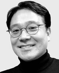 이준웅 서울대 언론정보학과 교수