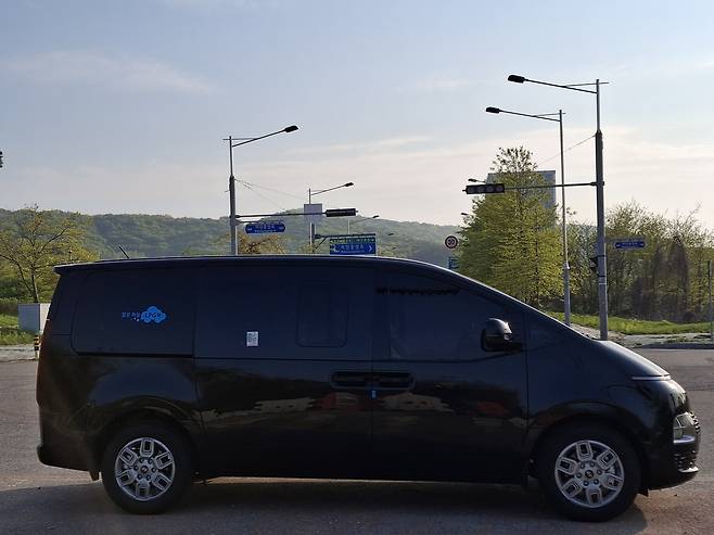 스타리아 LPG 측면부 [김성우 기자]