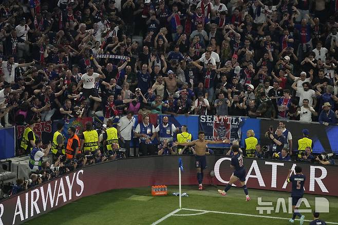 [뮌헨=AP/뉴시스] 프랑스 프로축구 리그앙 파리 생제르맹(PSG)의 데지레 두에. 2025.05.31.