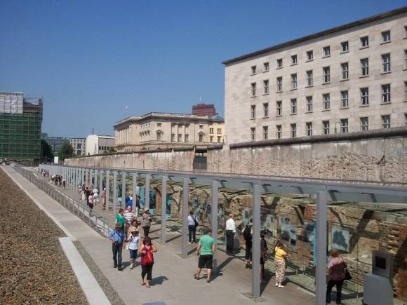 베를린 장벽 모습.