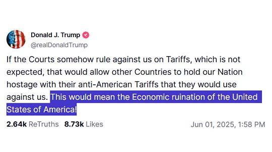 트럼프가 "법원이 관세 막으면 미국 경제 파멸"이라고 쓴 SNS 글 (출처: 트럼프 트루스소셜 캡처)