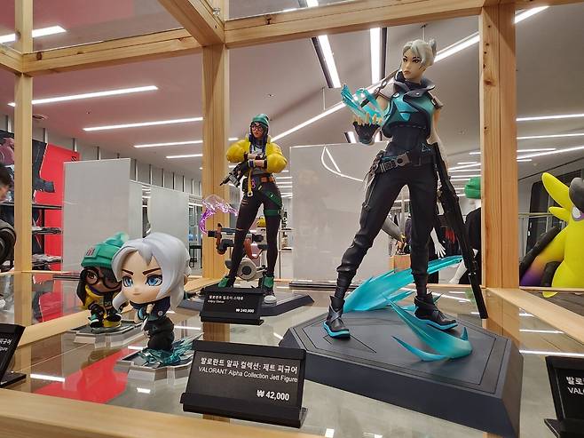 - 제트와 킬조이도 있다&nbsp;