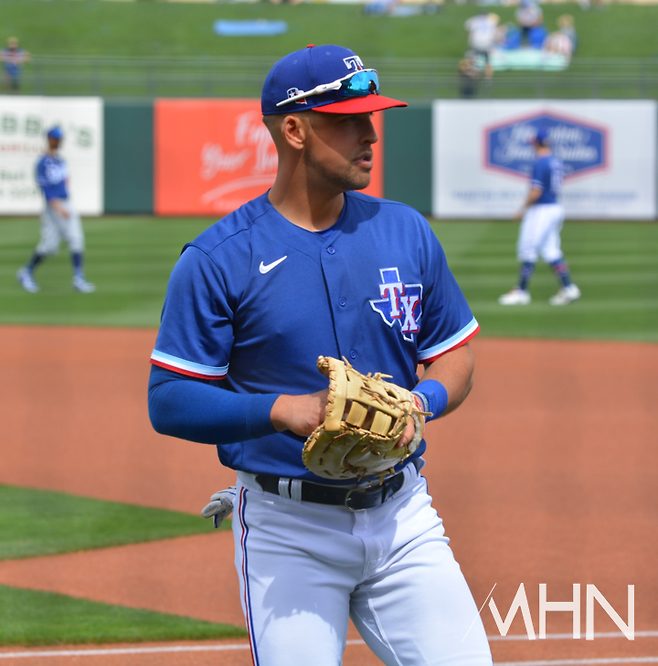 (텍사스 시절의 로우)