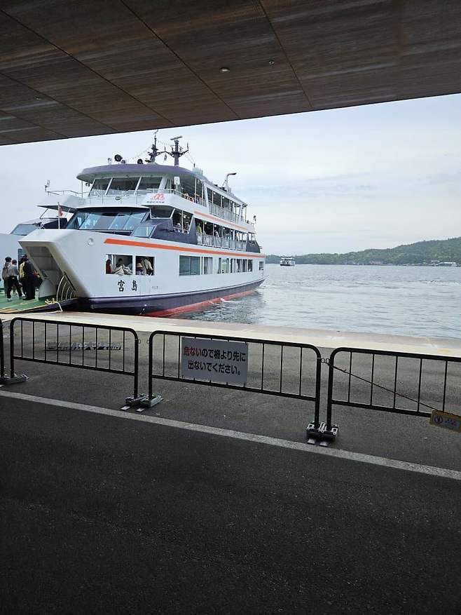 3fb8c32fffd711ab6fb8d38a4782766de7e29e4a9d254d56d8fd52d2e925c39695230ca6cf63a2721ec30581de88