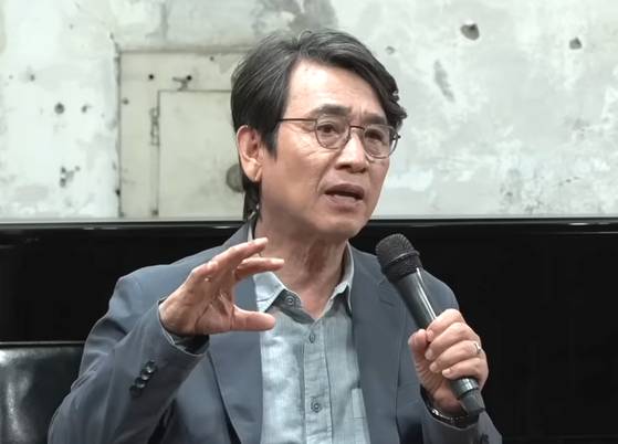 유튜브 ‘김어준의 다스뵈이다’에 출연한 유시민 전 노무현재단 이사장. 사진 유튜브 캡처