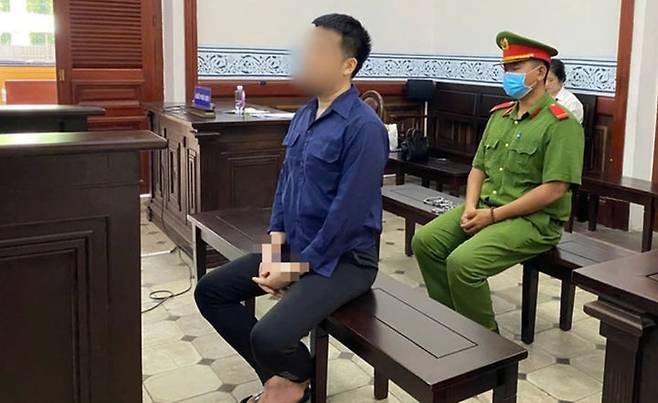 [서울=뉴시스] 베트남 호치민시에서 한 한국인 남성이 아버지를 흉기로 살해한 혐의로 사형을 선고 받았다. (사진 = 타이니엔 갈무리) 2025.05.30. *재판매 및 DB 금지