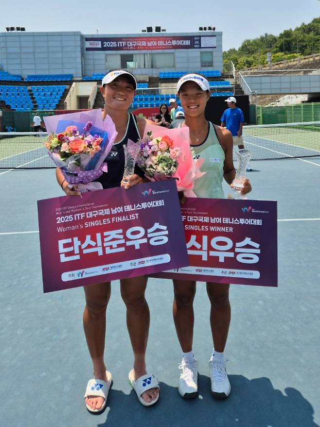 NH농협은행 선후배 이은혜(왼쪽)와 백다연. NH농협은행