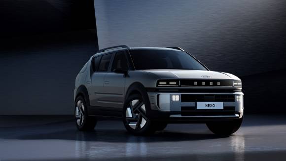 3~5일 서울 강남구 코엑스에서 국내 대표 전기차 엑스포인 ‘EV 트렌드 코리아 2025’가 열리는 가운데 현대자동차가 선보이는 수소전기차 ‘디 올 뉴 넥쏘’ 완전 변경 모델.  현대차 제공