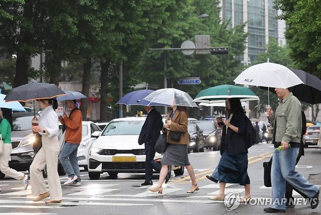 전국 흐리고 비 [연합뉴스 자료사진]