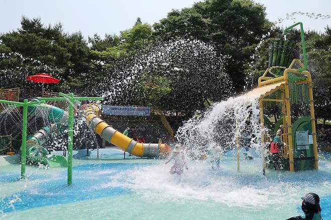 부천 원미공원 물놀이장 [부천시 제공, 재판매 및 DB 금지]