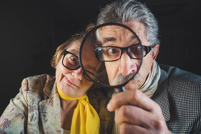 호기심을 유지하면 알츠하이머병을 예방하는 데 도움이 된다는 연구 결과가 나왔다. [사진=게티이미지뱅크]