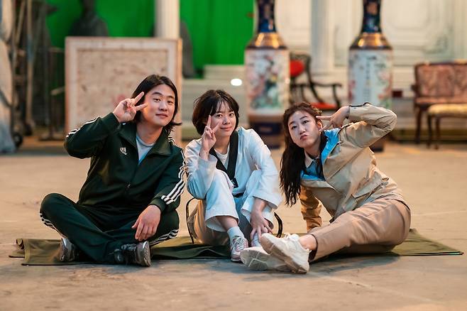 영화 '하이파이브' 비하인드 스틸. 사진 제공=NEW