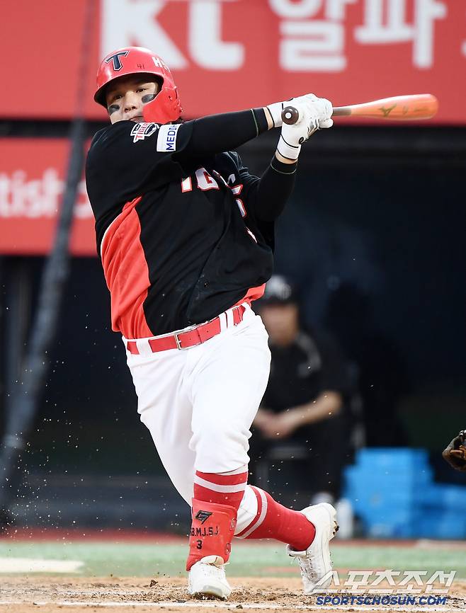 21일 수원 KT위즈파크에서 열린 KIA-KT전. 3회초 김선빈이 타격하고 있다. 수원=정재근 기자 cjg@sportschosun.com/2025.5.21/