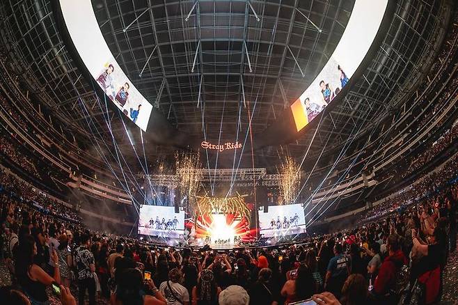 스트레이 키즈(Stray Kids) 미국 공연 현장. JYP엔터테인먼트