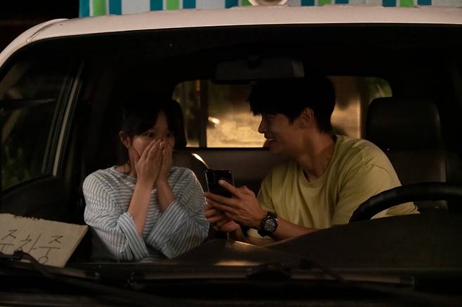 영화 ‘태양의 노래’ 한 장면, 사진제공|(주)바이포엠스튜디오.